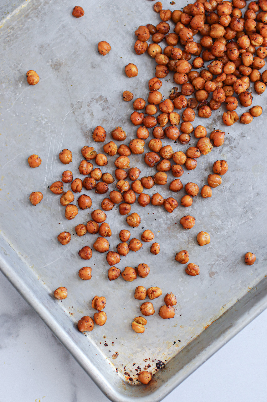 how to make your own roasted chickpeas the modern day girlfriend 