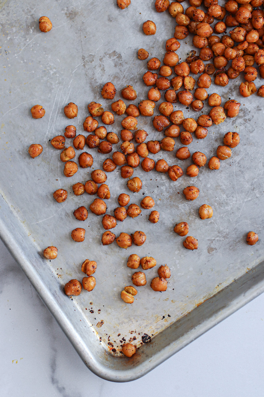 how to make your own roasted chickpeas the modern day girlfriend 