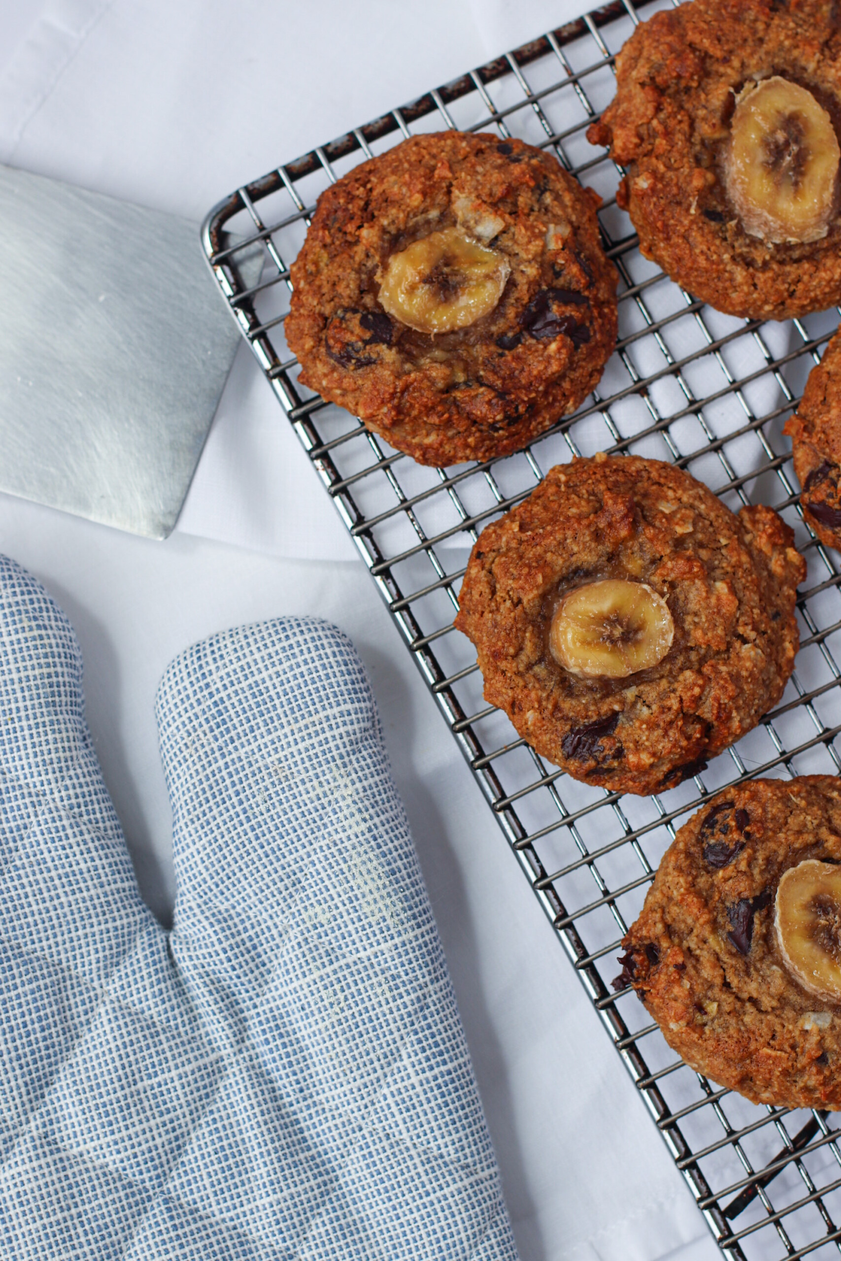 Vegan Monkey Cookies the modern day girlfriend 