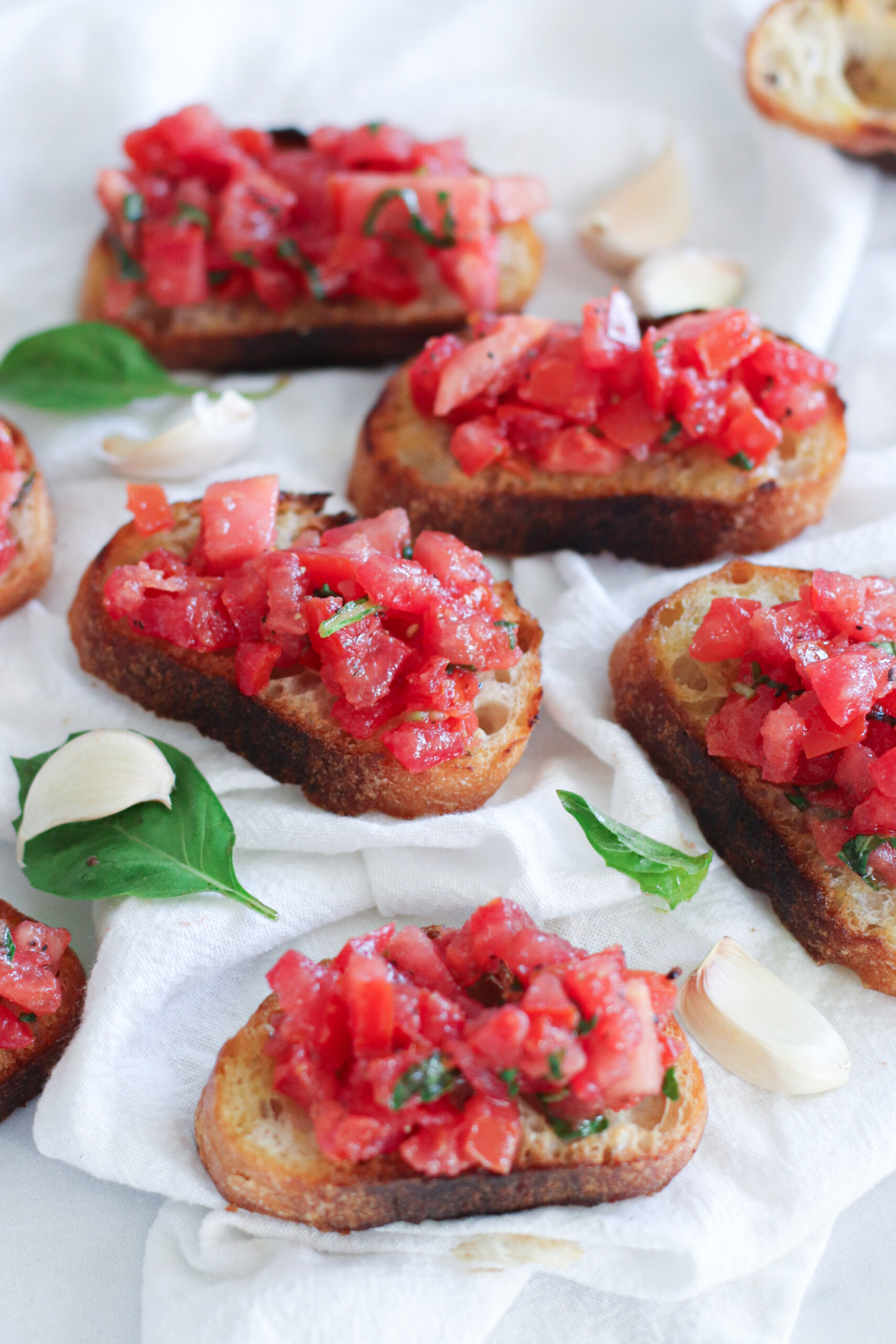 Easy Appetizer Bruschetta the modern day girlfriend 3