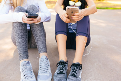 conquer your gym anxiety the modern day girlfriend 